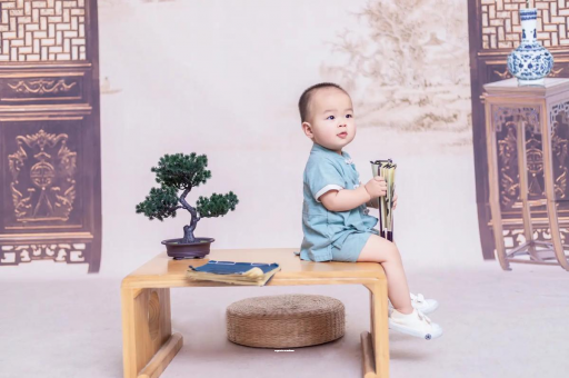 东平宝宝掉头发是怎么回事